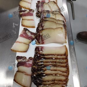 多功能切片機，現場試機切4mm熏肉，效果滿意！
